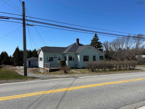 6667 Highway 3, Lower Woods Harbour, NS, B0W2E0 | Card Image