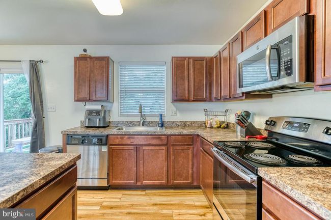 1905 Crepe Myrtle Ln, House attached with 4 bedrooms, 2 bathrooms and null parking in CULPEPER VA | Image 11