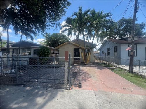 apt-c-1800 Sw 3rd St, Miami, FL, 33135-1911 | Card Image