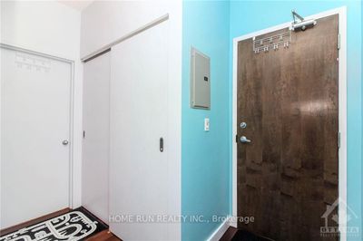 202 - 383 Cumberland St, Condo with 1 bedrooms, 1 bathrooms and null parking in Ottawa ON | Image 3