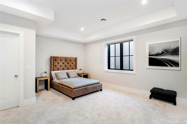 Guest Bedroom 1 | Image 24