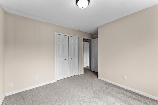 4252 Thornhill Ln, Townhouse with 3 bedrooms, 2 bathrooms and null parking in Vadnais Heights MN | Image 42