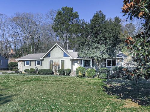 14 Town And Country Dr, Cartersville, GA, 30120-4031 | Card Image