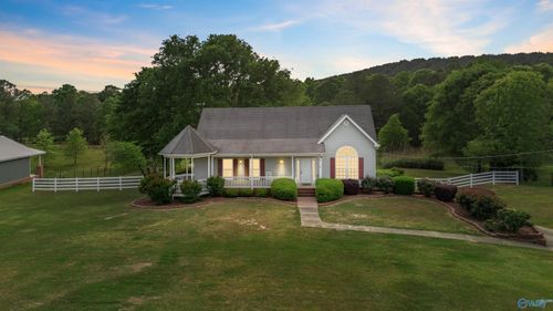 38 Plantation Ln, ASHVILLE, AL, 35953-6556 | Card Image