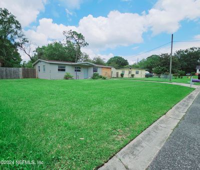 9419 Scadlocke Road, House other with 3 bedrooms, 2 bathrooms and null parking in Jacksonville FL | Image 2