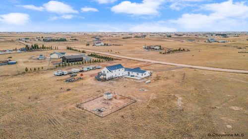 1885 Studebaker Rd, Cheyenne, WY, 82009-8118 | Card Image
