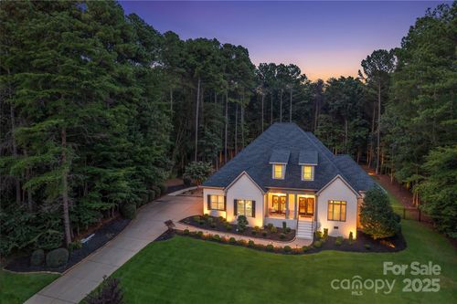 108 Dunn Ross Ct, Mooresville, NC, 28117-6930 | Card Image