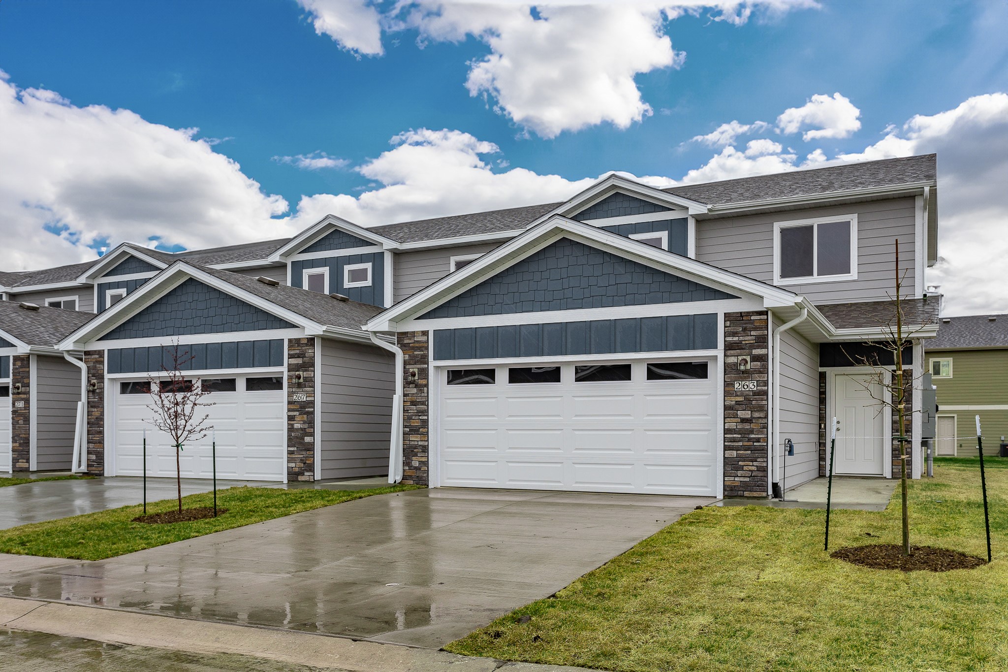 Waverly Dr, Waukee, IA 50263