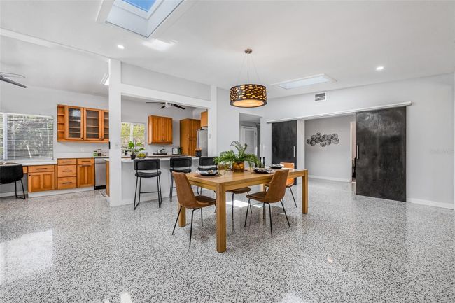 4925 Camellia Way S, House other with 3 bedrooms, 2 bathrooms and null parking in ST PETERSBURG FL | Image 11