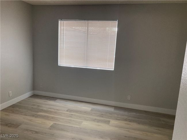 UNIT-2118 - 3151 Soaring Gulls Dr, Condo with 3 bedrooms, 2 bathrooms and null parking in Las Vegas NV | Image 28