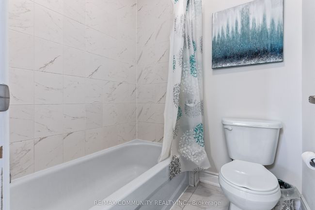 10 Hornchurch St, House other with 6 bedrooms, 5 bathrooms and 2 parking in Whitby ON | Image 31