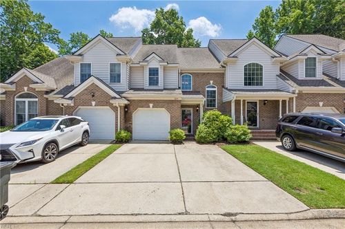 324 Hillside Ter, Newport News, VA, 23602-7574 | Card Image