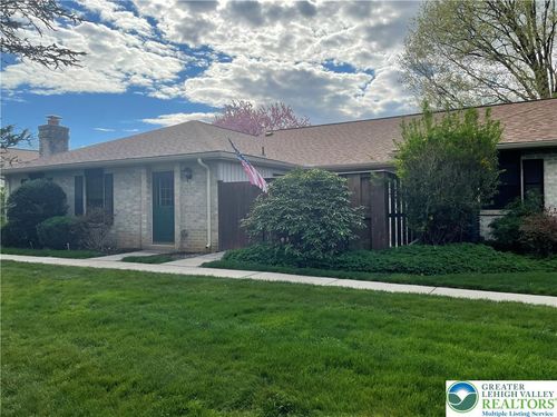 2865 Springhaven Pl, Macungie, PA, 18062-1411 | Card Image