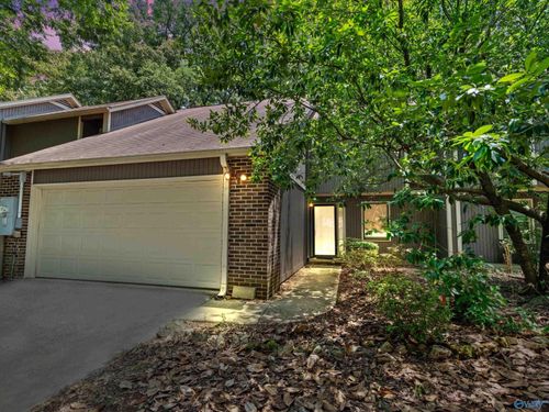 304 Autumn Ln, Madison, AL, 35758-1948 | Card Image