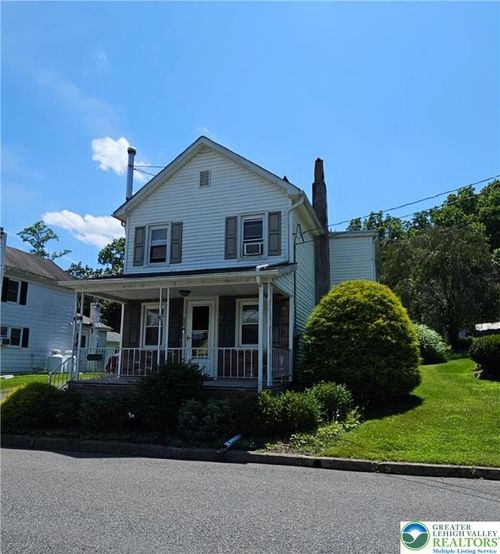 605 Washington St, Portland, PA, 18351-7016 | Card Image