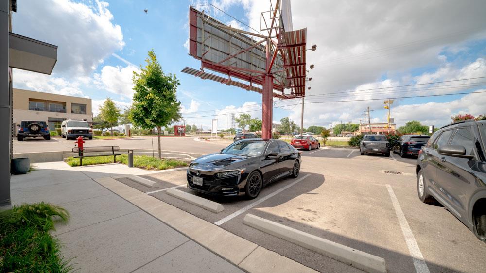 Commercial Sale in Pflugerville 3
