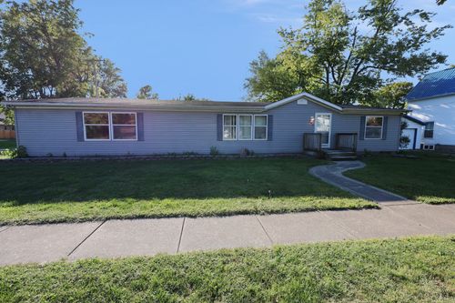 354 N 5th St, Sheldon, IL, 60966-8154 | Card Image