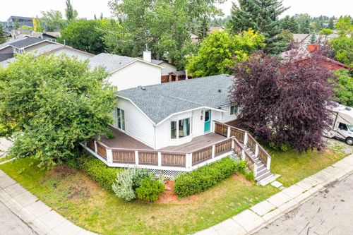 85 Rideau Close Sw, Airdrie, AB, T4B1A7 | Card Image
