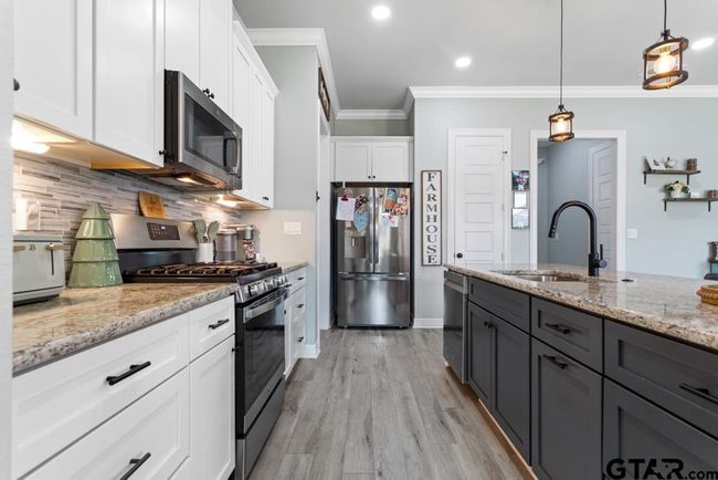2101 Stephanie Dr, House other with 4 bedrooms, 2 bathrooms and null parking in Whitehouse TX | Image 7