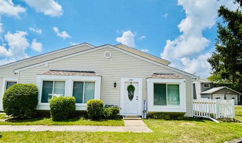 2321 Windsor Ln, Country Club Hills, IL, 60478-5520 | Card Image