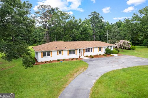 1367 Highway 154, SHARPSBURG, GA, 30277-3122 | Card Image