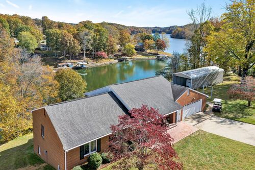 2228 Thomason Ln, Goodview, VA, 24095-2458 | Card Image