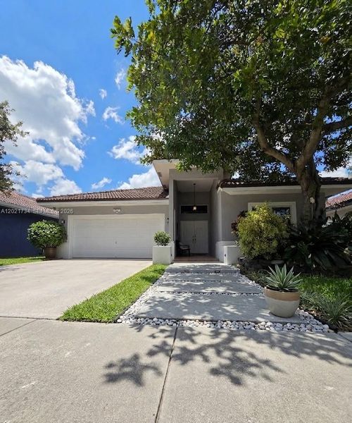 2908 N 36th Ave, Hollywood, FL, 33021-1391 | Card Image