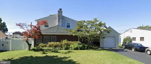 69 Blue Spruce Ln, LEVITTOWN, PA, 19054-2111 | Card Image