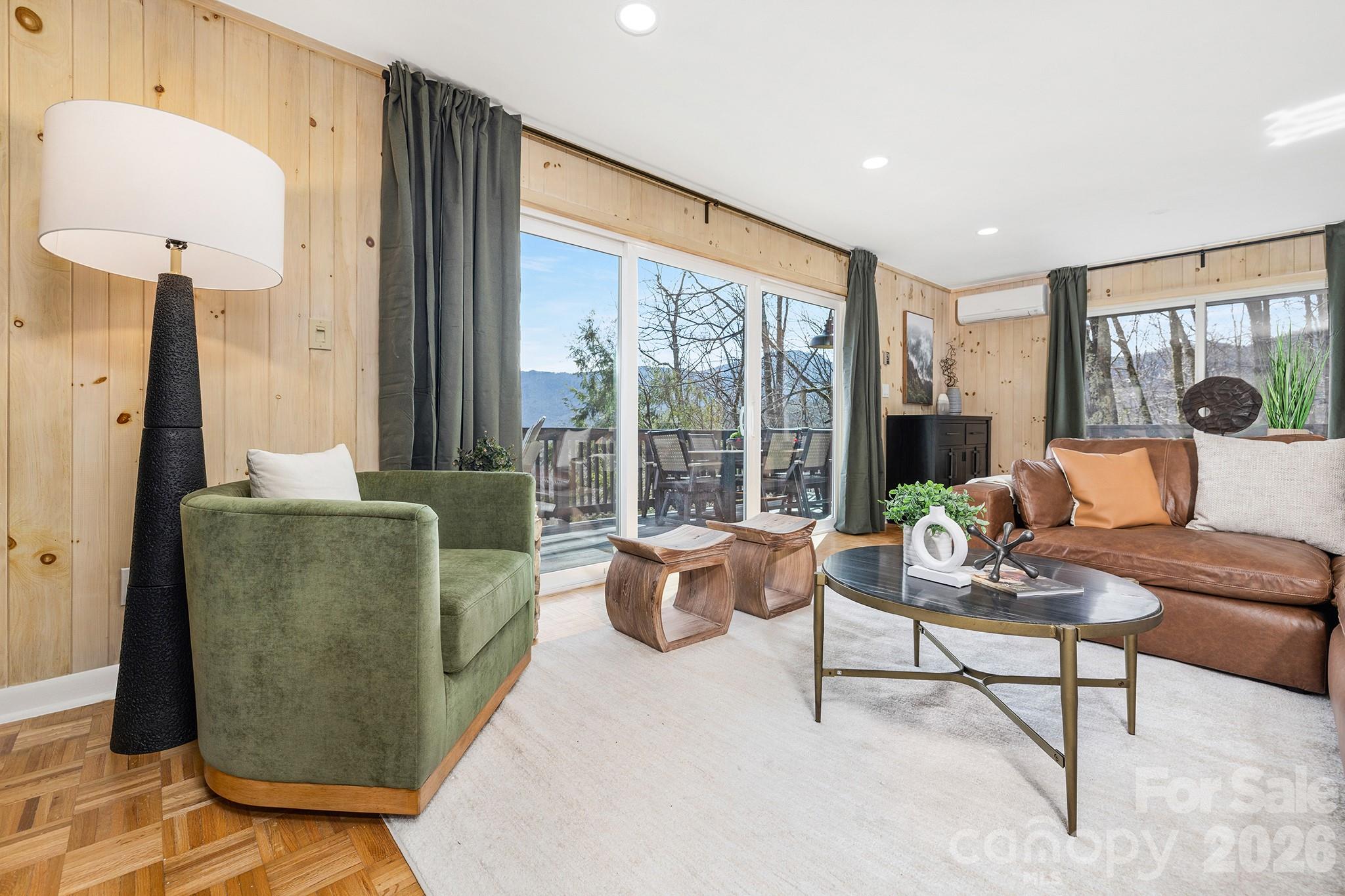 Residential in Seven Devils 3
