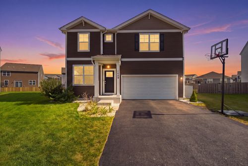 1649 Emma Ct, Hampshire, IL, 60140 | Card Image