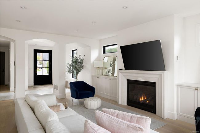 609 Oliver St, House other with 4 bedrooms, 4 bathrooms and 6 parking in Oak Bay BC | Image 12