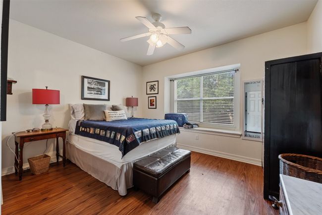 B - 1002 Castile Rd, Home with 3 bedrooms, 2 bathrooms and 3 parking in Austin TX | Image 23