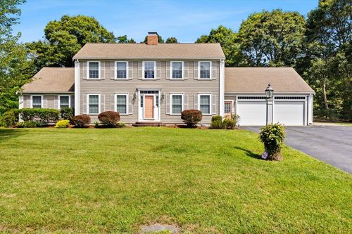 46 Winsome Rd, South Yarmouth, MA, 02664-1039 | Card Image