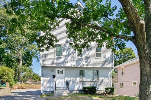 house-77 Rock Glen Rd, Medford, MA, 02155-1934 | Card Image
