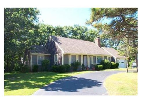 7 Dexter Mill Dr, Teaticket, MA, 02536-5830 | Card Image