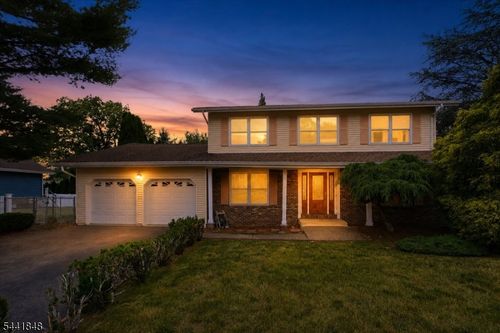 28 Amherst Ct, Wayne, NJ, 07470-2058 | Card Image