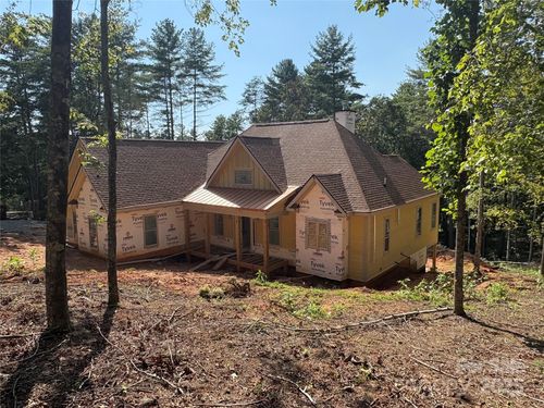 844 Settlers Trl, Mars Hill, NC, 28754-9142 | Card Image