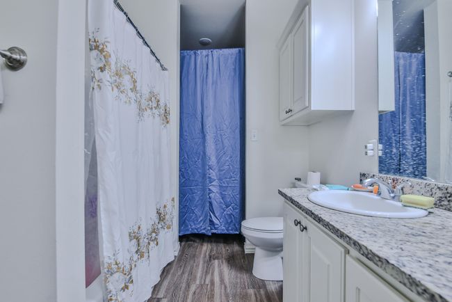 6902 20 Th St, Townhouse with 3 bedrooms, 2 bathrooms and null parking in Lubbock TX | Image 13