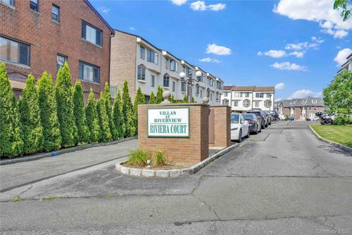 10b-120-09 Riviera Ct, College Point, NY, 11356-1108 | Card Image