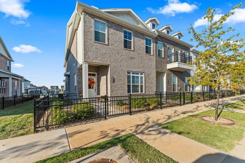 2902 Sw Arlington Blvd, Bentonville, AR, 72713-3232 | Card Image