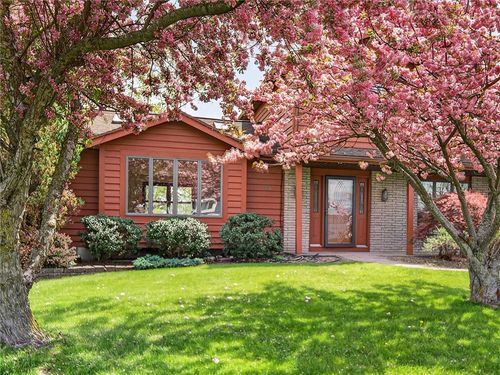51 Clearwater Circle, Greece, NY, 14612 | Card Image