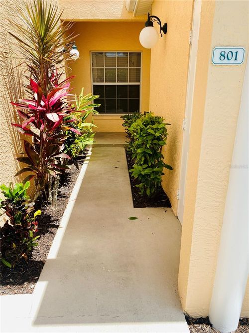 801-801 Gondola Park Dr, Venice, FL, 34292-2395 | Card Image