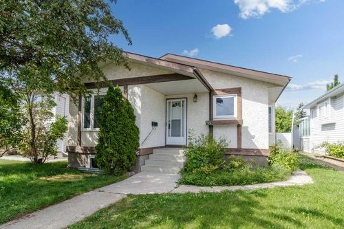 56 Elder St, Red Deer, AB, T4R2C6 | Card Image
