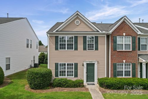 3220 Barons Court Rd, Charlotte, NC, 28213-4867 | Card Image
