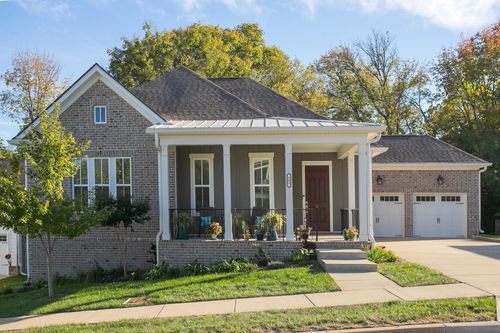 605 Quiet Cir, Nolensville, TN, 37135-1694 | Card Image