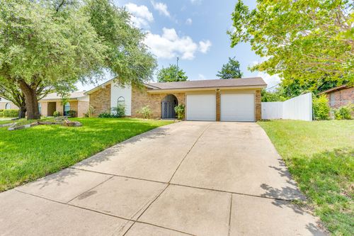 205 Scenic Dr, Aledo, TX, 76008-4365 | Card Image