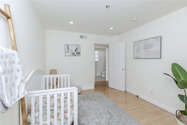 A1 - 501 E Palmer Ave, Condo with 3 bedrooms, 3 bathrooms and 2 parking in Glendale CA | Image 17