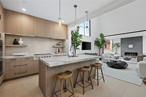 506 Avocado Ave, Corona del Mar, CA, 92625-1977 | Card Image