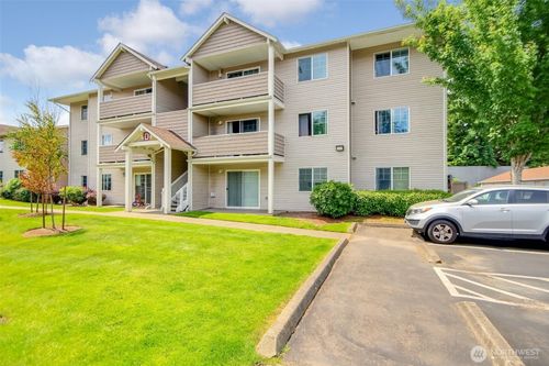 apt-d202-1001 W Casino Rd, Everett, WA, 98204-6912 | Card Image