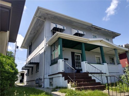 125 Bertha Ave, Donora, PA, 15033-1202 | Card Image